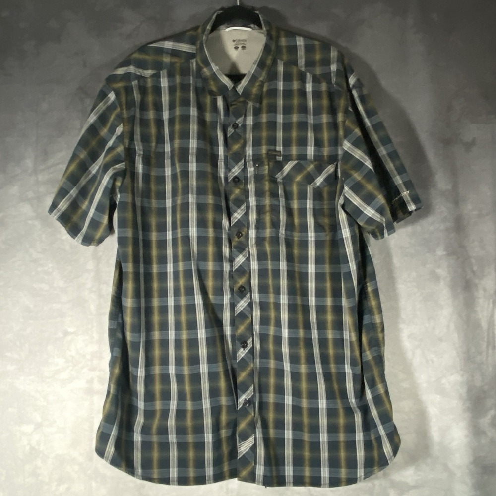 Columbia Omni Dry Plaid Shirt Mens XL Fishing Hiking Short Sleeve